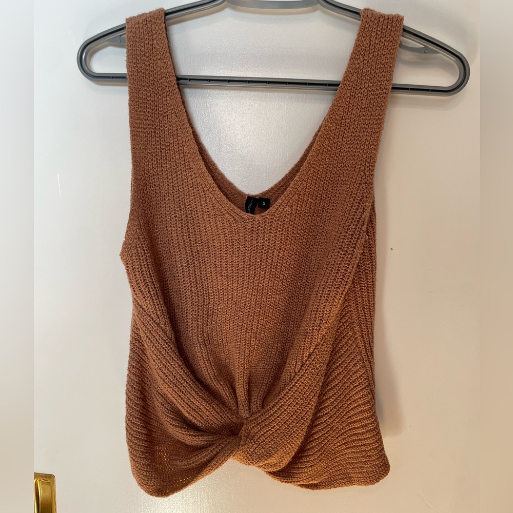 moon&madison Twist Front Brown Knit Vest